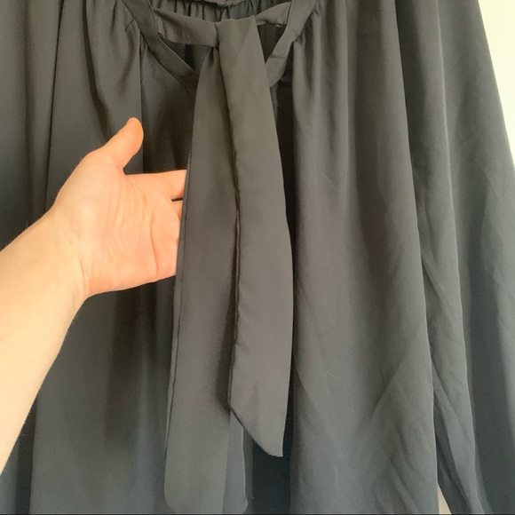 Tie Neck Swing Blouse Black Chiffon Top. Size 4XL - Picture 7 of 11
